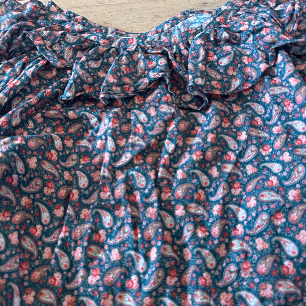 Doen Floral Ruffle Blouse - Black and Pink - Picture 6 of 15
